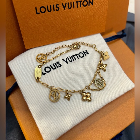 Authentic Louis Vuitton Brassle Blooming M64858 Bracelet. - Picture 14 of 14